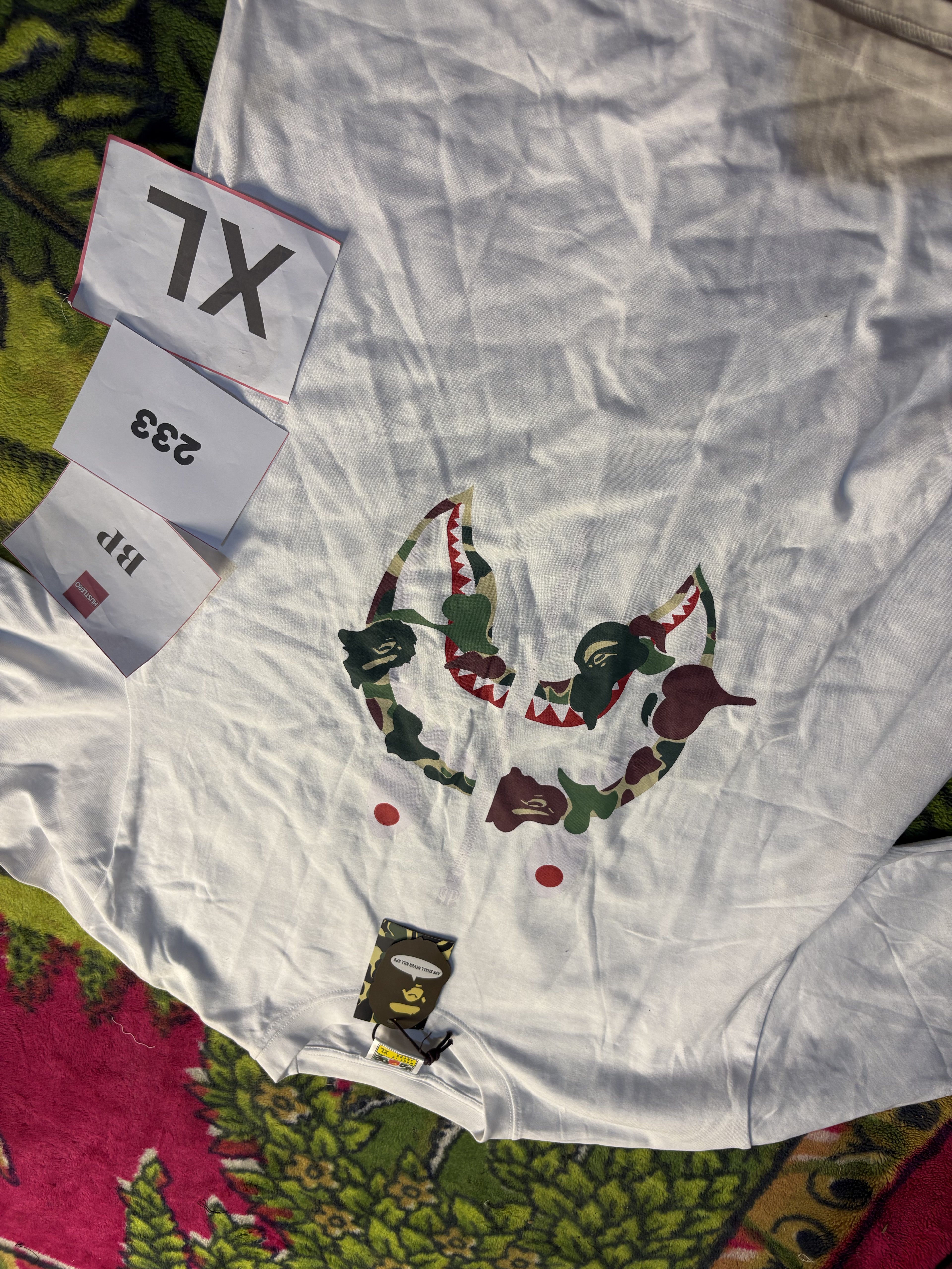 BAPE 233