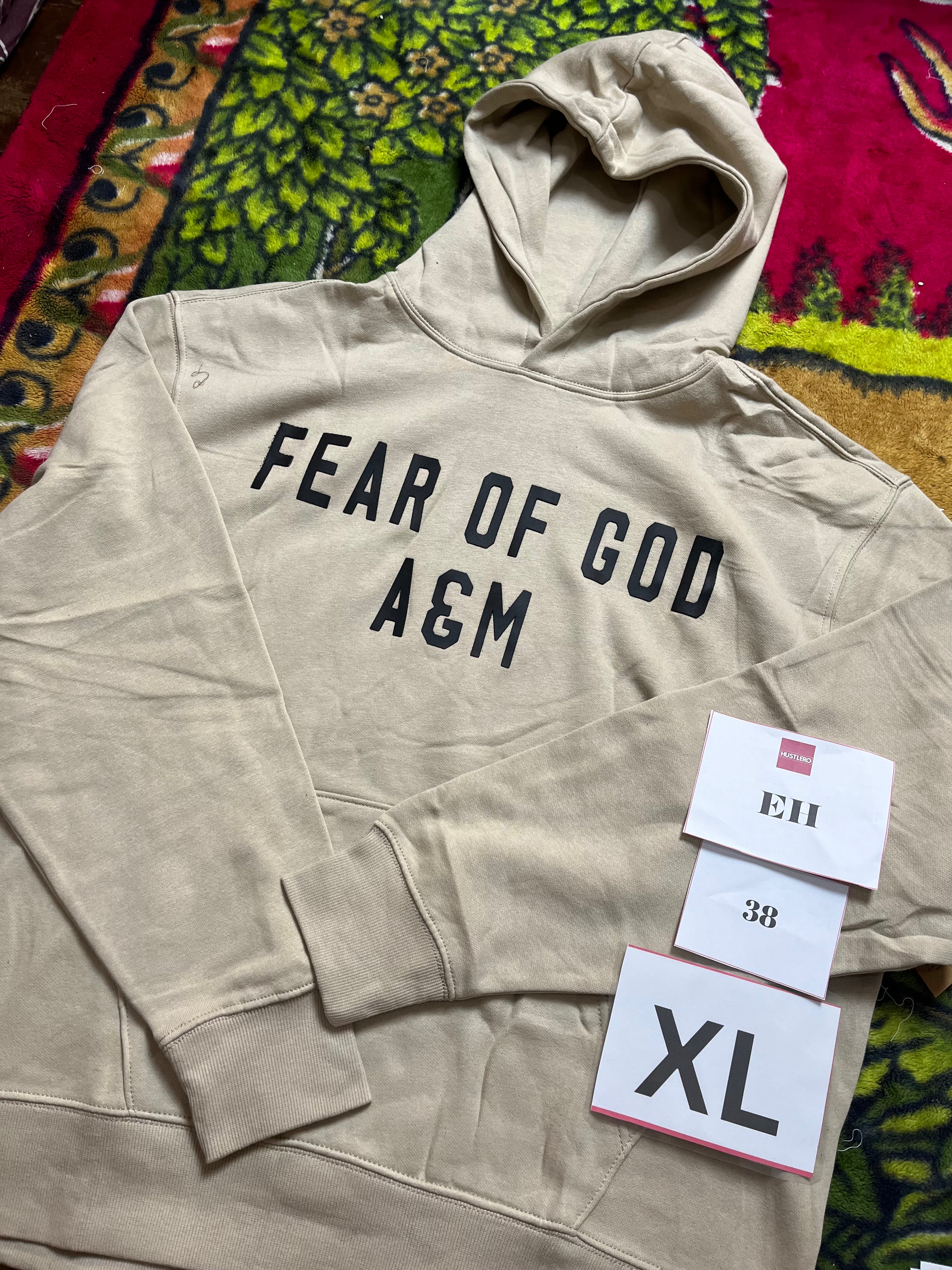 ESSENTIALS HOODIE38