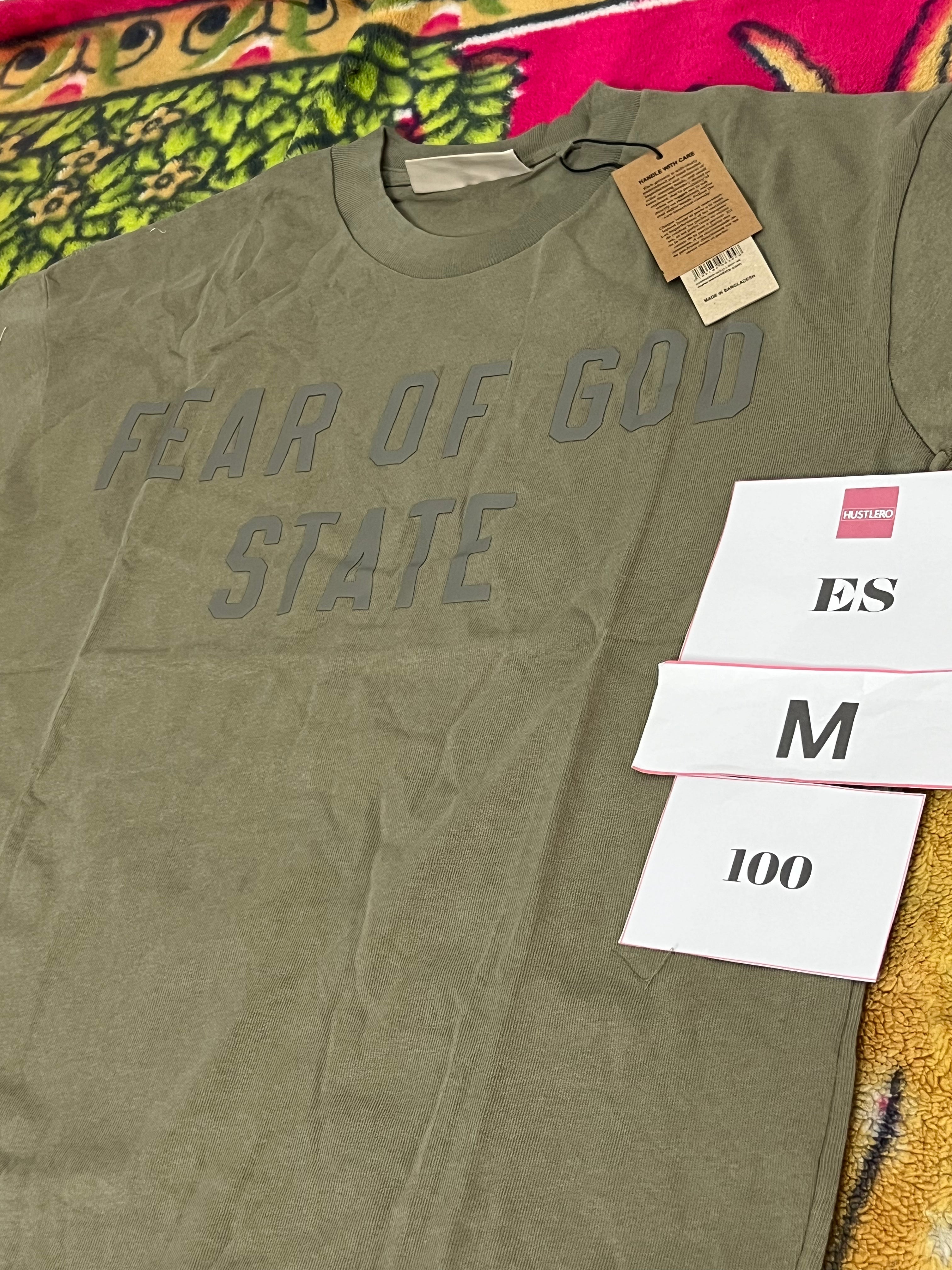 ESSENTIALS 100
