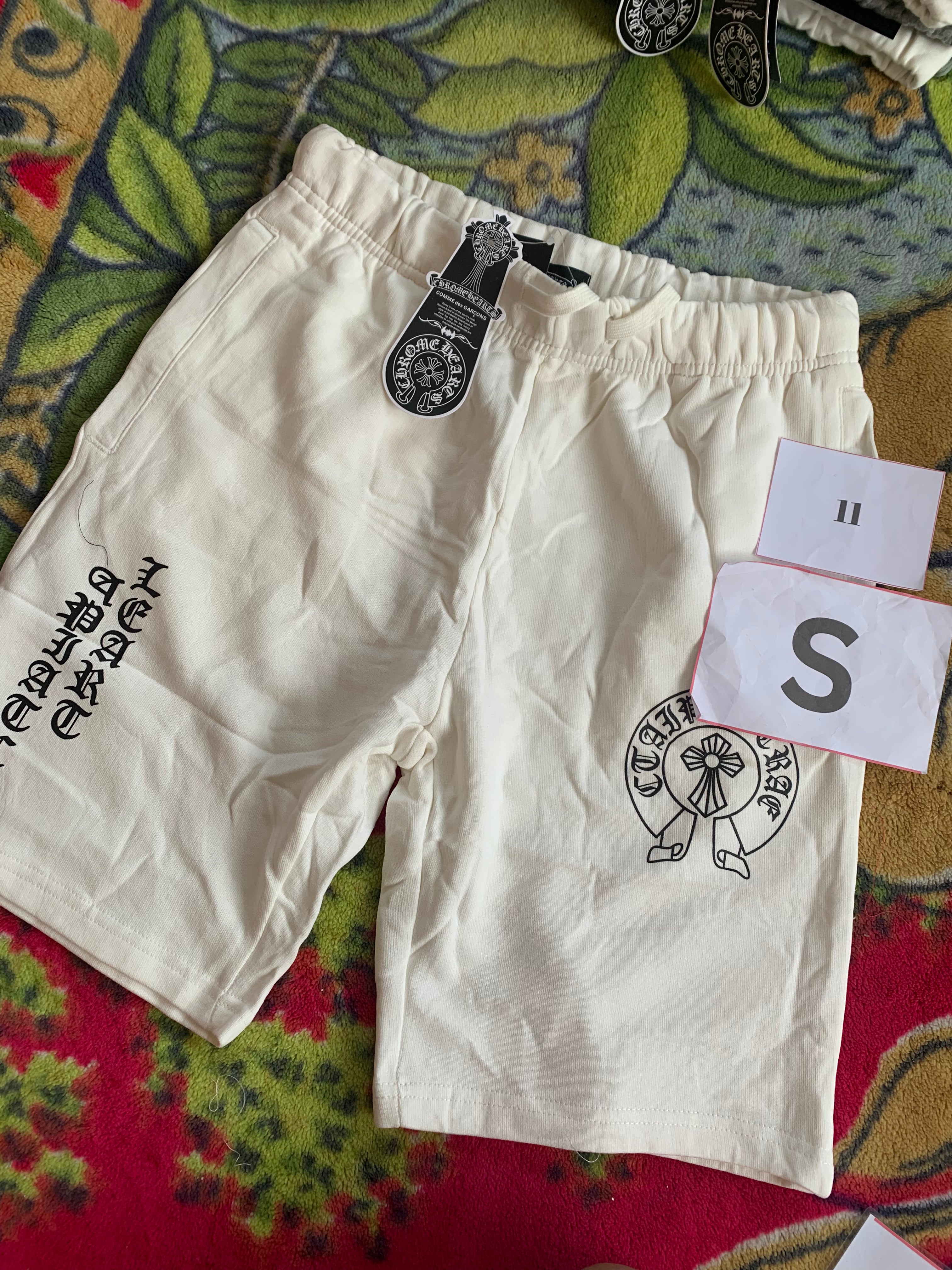 SHORTS 11