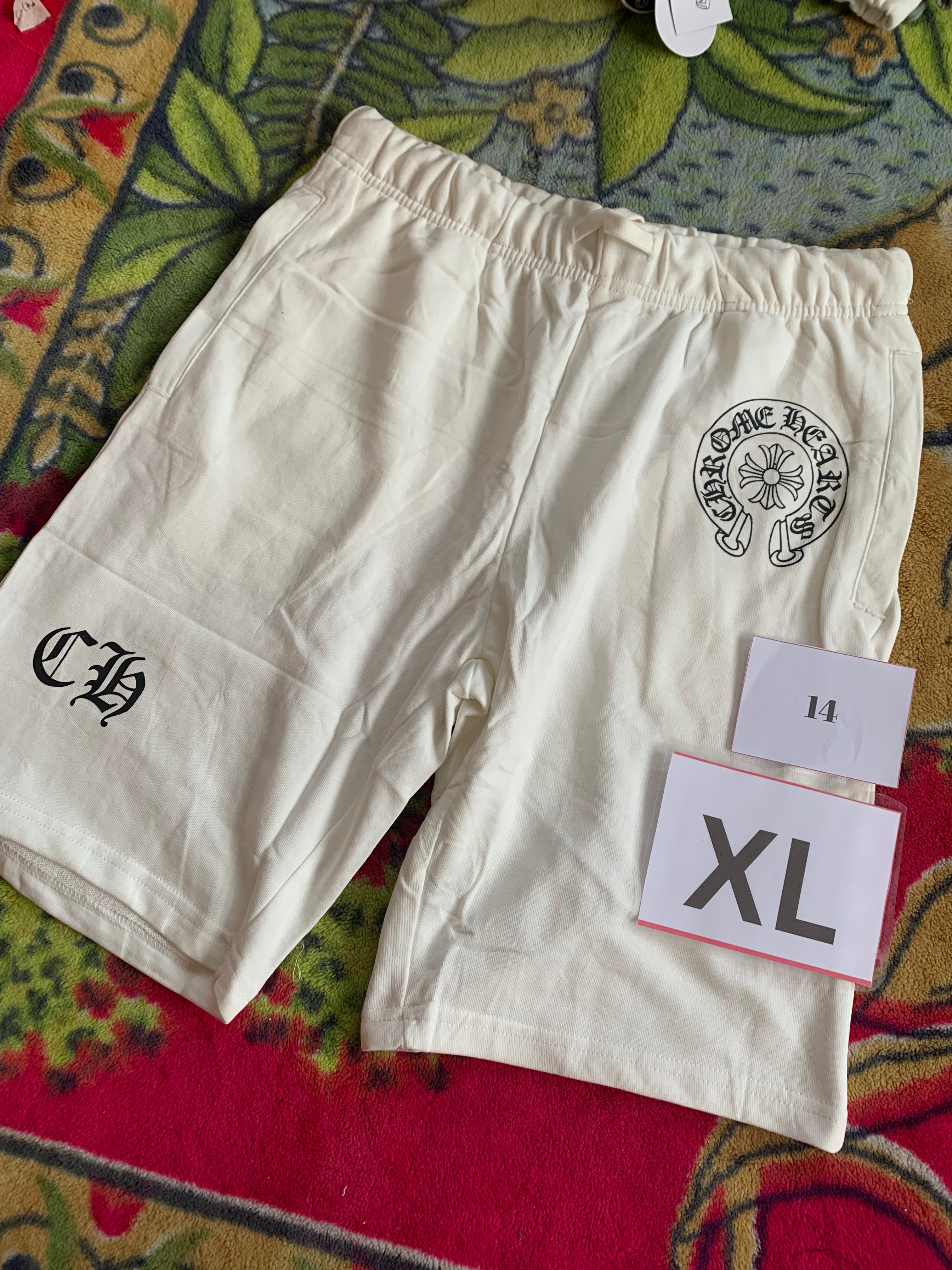 SHORTS 14