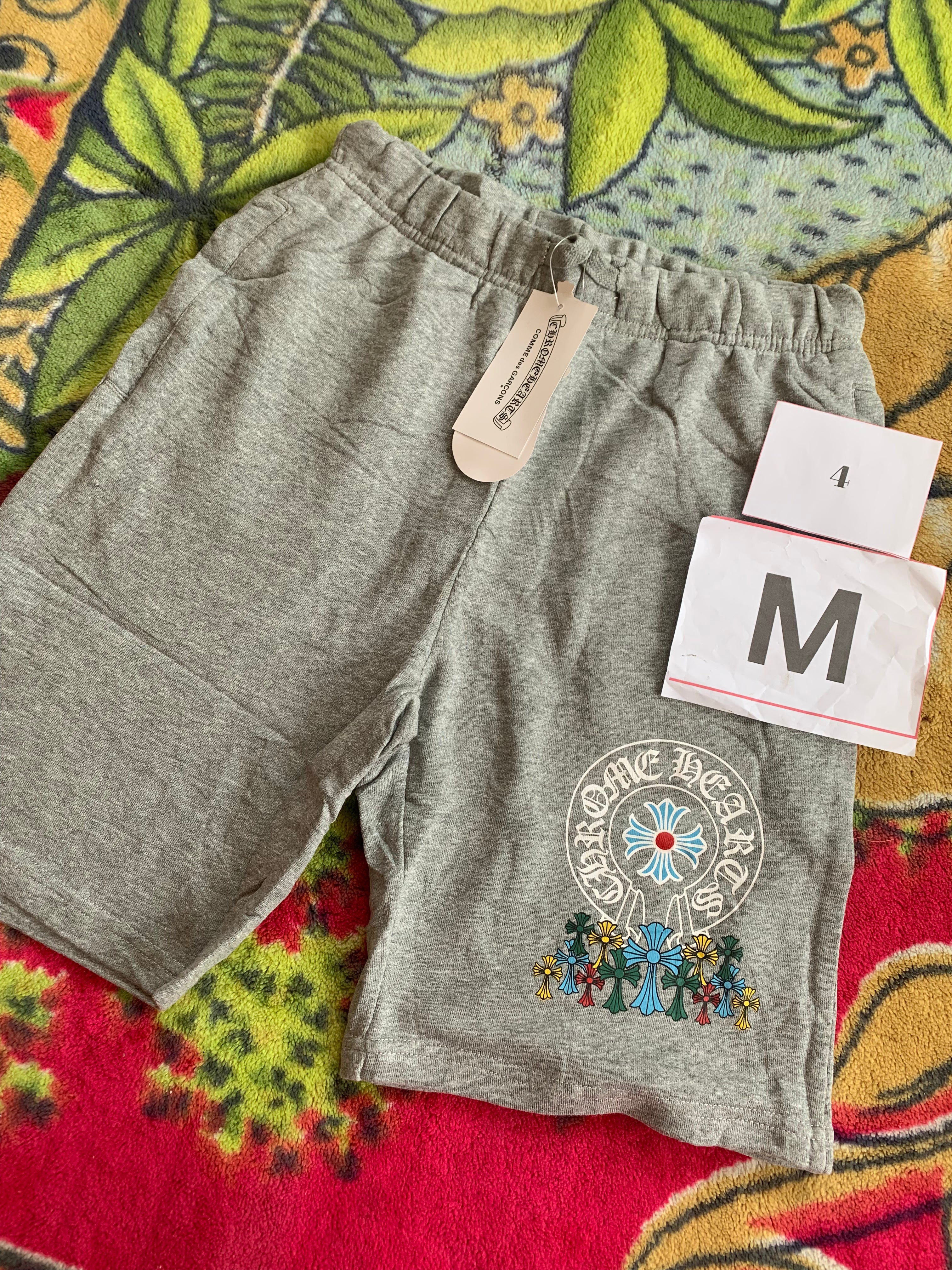 SHORTS 4