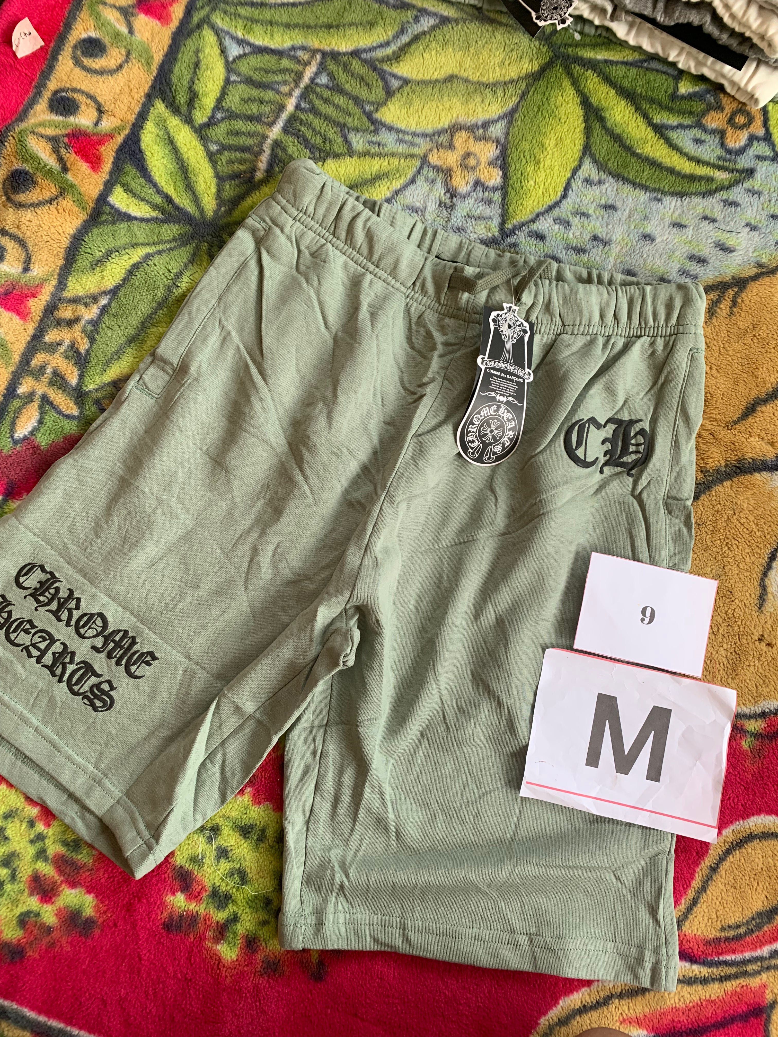 SHORTS 9