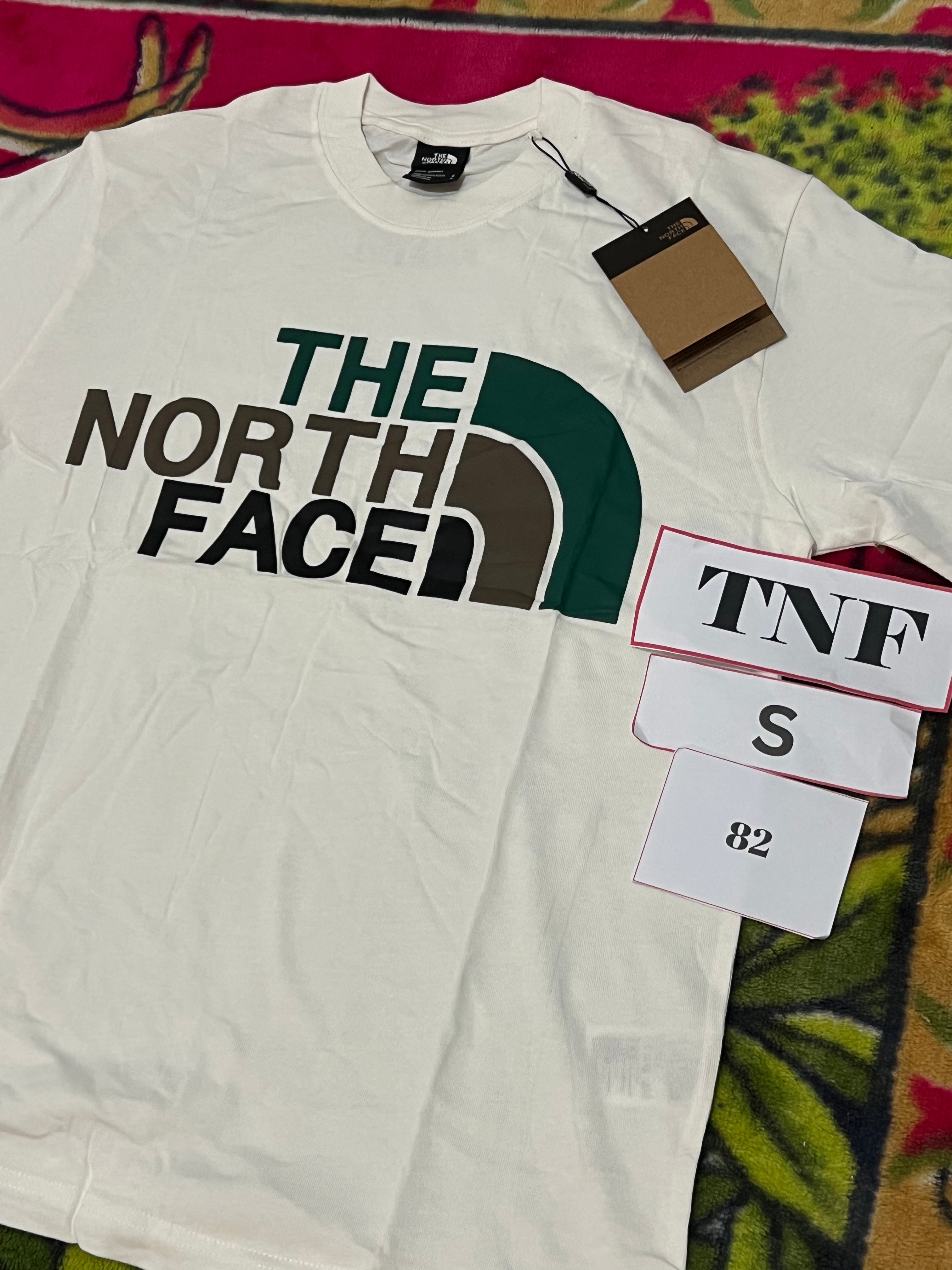 THE NORTH FACE 82